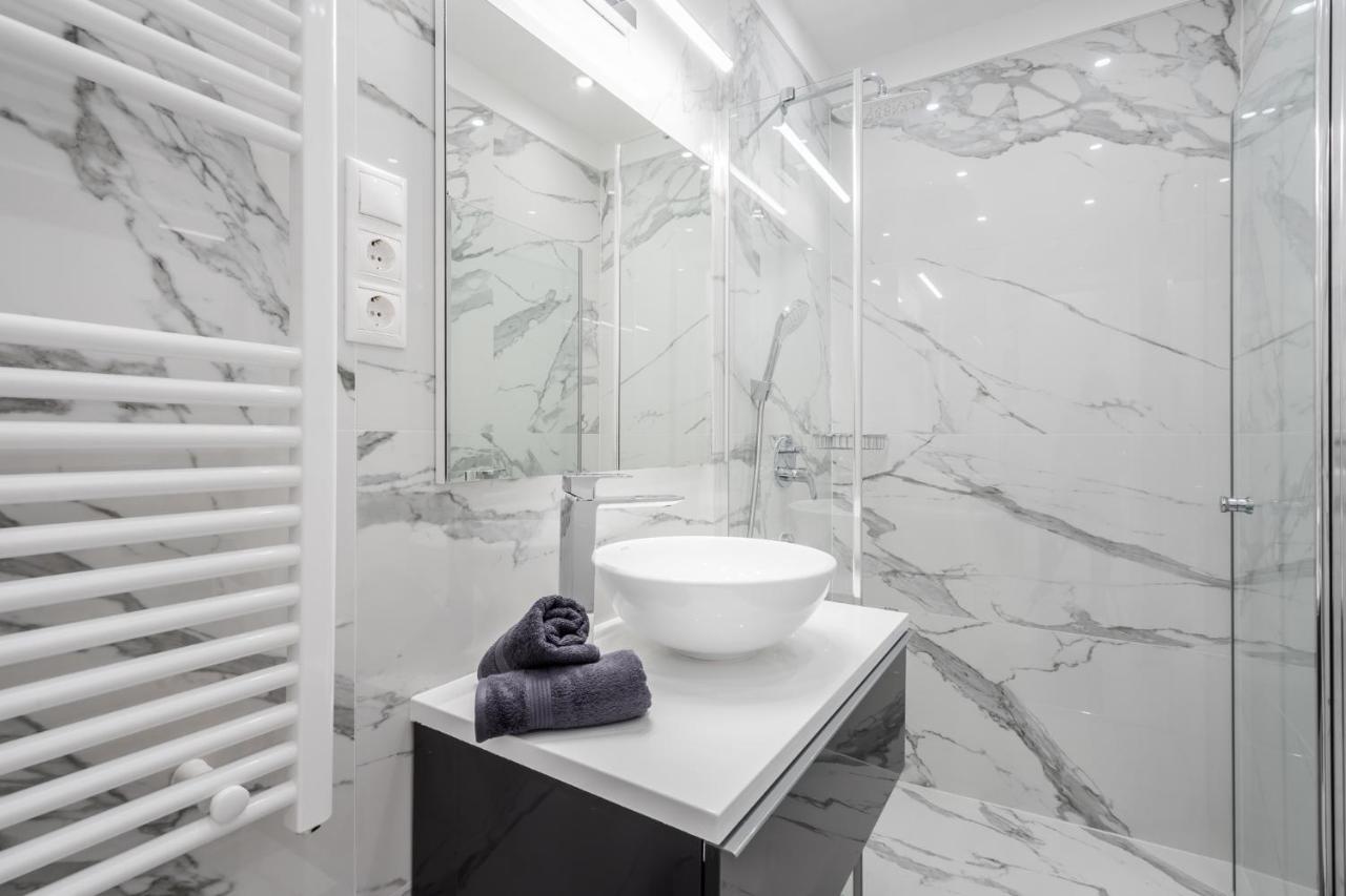 Kiraly 44 Luxury Apartment With Free Parking Budapest Exterior foto